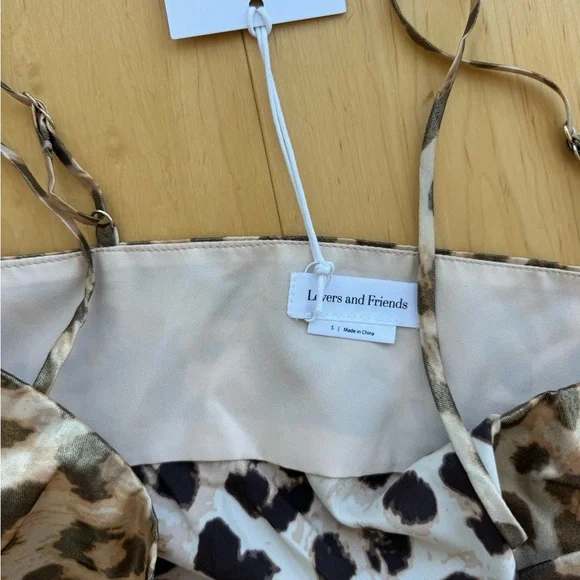 Bridget x Revolve Top - Picture 6 of 6